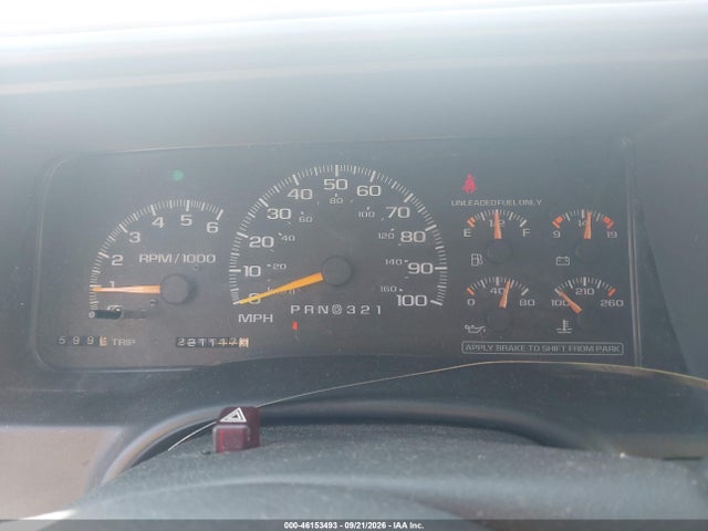 Продажа на аукционе авто 1999 Chevrolet Tahoe Ls, vin: 1GNEK13R3XJ526490, номер лота: 46153493