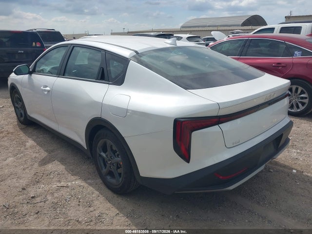 KIA K4 Lxs 2026 3KPFT4DE2TE256439 Image 3