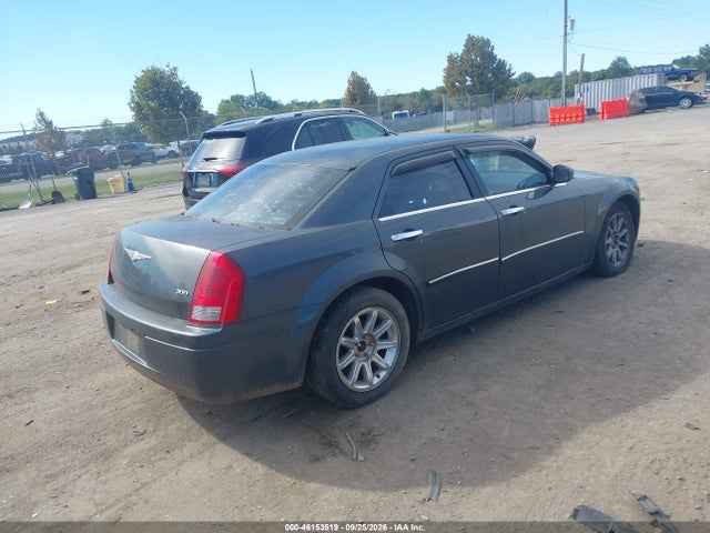 2007 Chrysler 300 მანქანა იყიდება აუქციონზე, vin: 2C3KA43R77H634620, აუქციონის ნომერი: 46153519