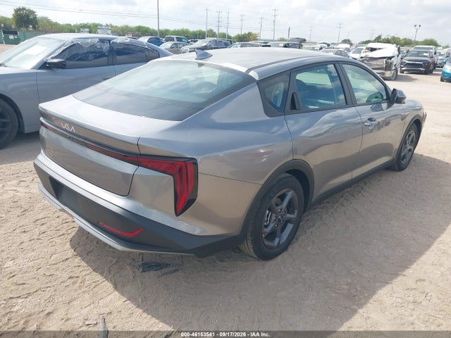 Продажа на аукционе авто 2026 Kia K4 Lxs, vin: 3KPFT4DE9TE316085, номер лота: 46153541