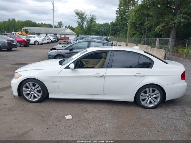 Auction sale of the 2006 Bmw 325i, vin: WBAVB13596PT19097, lot number: 46153567