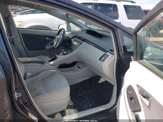 2011 Toyota Prius Two მანქანა იყიდება აუქციონზე, vin: JTDKN3DU4B5354814, აუქციონის ნომერი: 46153614
