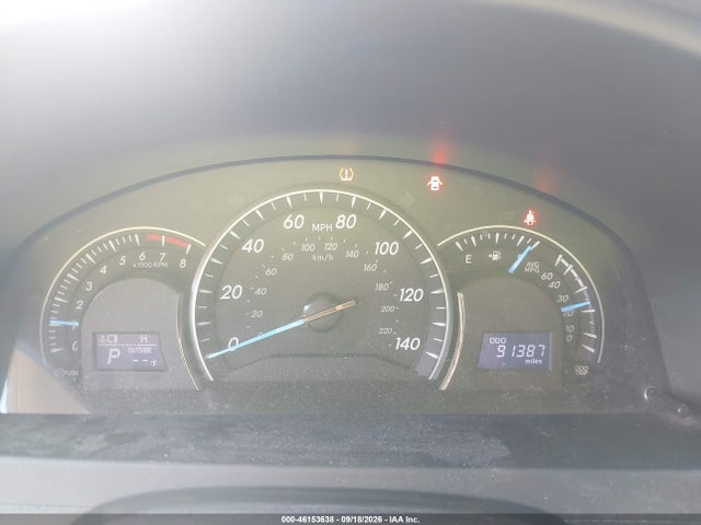 46153638 :رقم المزاد ، 4T1BF1FK3EU376967 vin ، 2014 Toyota Camry Le مزاد بيع