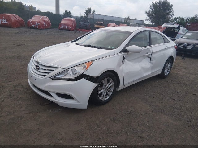 2011 Hyundai Sonata Gls მანქანა იყიდება აუქციონზე, vin: 5NPEB4AC5BH204136, აუქციონის ნომერი: 46153652
