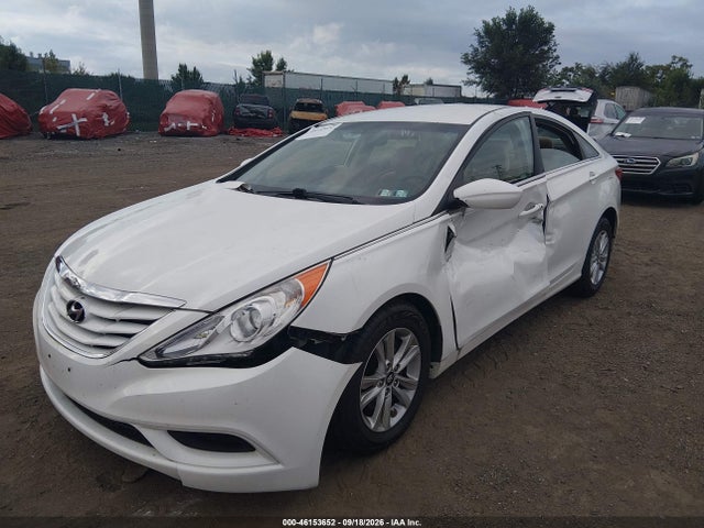2011 Hyundai Sonata Gls მანქანა იყიდება აუქციონზე, vin: 5NPEB4AC5BH204136, აუქციონის ნომერი: 46153652