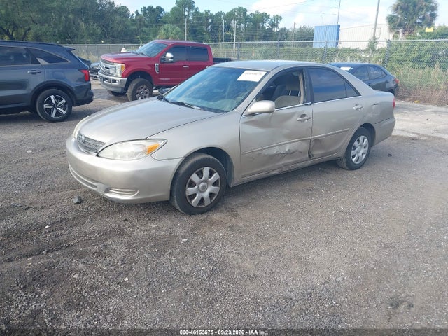 46153675 :رقم المزاد ، 4T1BE32K43U124176 vin ، 2003 Toyota Camry Le مزاد بيع