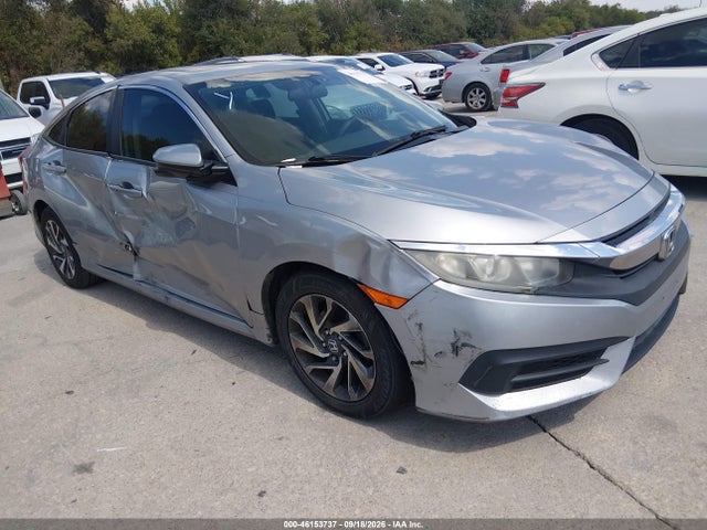 46153737 :رقم المزاد ، 19XFC2F75GE047253 vin ، 2016 Honda Civic Ex مزاد بيع