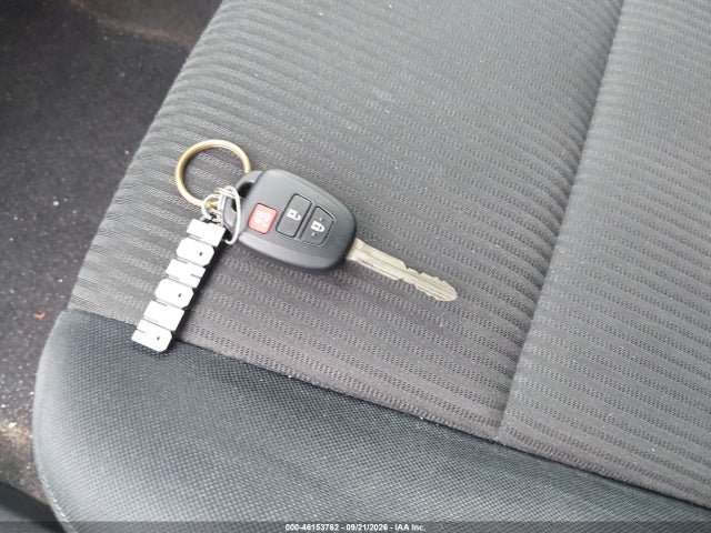 Продажа на аукционе авто 2016 Toyota Rav4 Le, vin: JTMBFREVXGJ070397, номер лота: 46153762