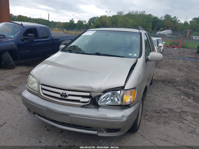 2002 Toyota Sienna Le მანქანა იყიდება აუქციონზე, vin: 4T3ZF13C32U489042, აუქციონის ნომერი: 46153789