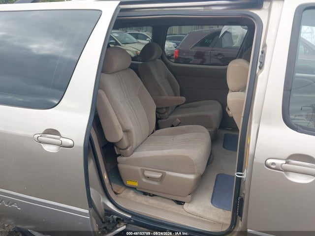 2002 Toyota Sienna Le მანქანა იყიდება აუქციონზე, vin: 4T3ZF13C32U489042, აუქციონის ნომერი: 46153789