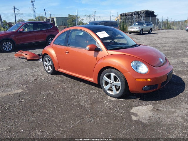 2010 Volkswagen New Beetle 2.5l Red Rock Edition მანქანა იყიდება აუქციონზე, vin: 3VWRG3AGXAM036578, აუქციონის ნომერი: 46153806
