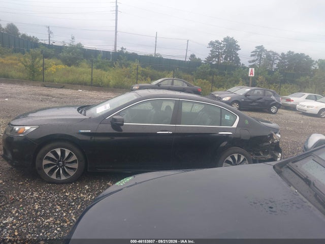 46153807 :رقم المزاد ، 1HGCR6F54FA005313 vin ، 2015 Honda Accord Hybrid Ex-l مزاد بيع
