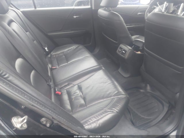 46153807 :رقم المزاد ، 1HGCR6F54FA005313 vin ، 2015 Honda Accord Hybrid Ex-l مزاد بيع