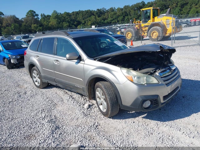 46153815 :رقم المزاد ، 4S4BRCDC1E3277391 vin ، 2014 Subaru Outback 2.5i Premium مزاد بيع