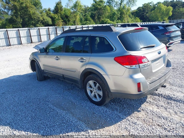 46153815 :رقم المزاد ، 4S4BRCDC1E3277391 vin ، 2014 Subaru Outback 2.5i Premium مزاد بيع