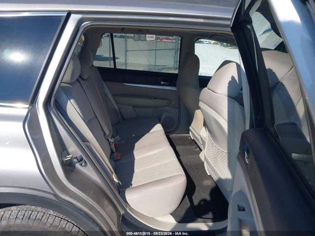 46153815 :رقم المزاد ، 4S4BRCDC1E3277391 vin ، 2014 Subaru Outback 2.5i Premium مزاد بيع