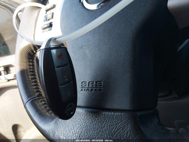2011 Nissan Pathfinder Silver მანქანა იყიდება აუქციონზე, vin: 5N1AR1NN9BC635946, აუქციონის ნომერი: 46153842