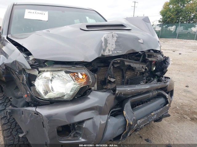 Продажа на аукционе авто 2015 Toyota Tacoma Base V6, vin: 3TMLU4EN3FM189410, номер лота: 46153901