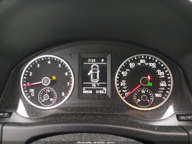 2017 Volkswagen Tiguan 2.0t S მანქანა იყიდება აუქციონზე, vin: WVGAV7AX5HK002879, აუქციონის ნომერი: 46153965