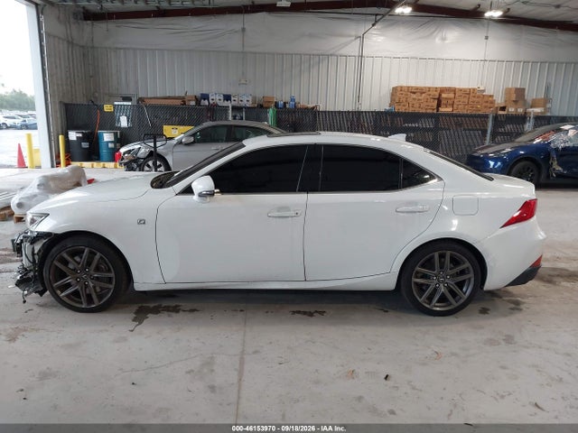 46153970 :رقم المزاد ، JTHBA1D24J5066917 vin ، 2018 Lexus Is 300 مزاد بيع