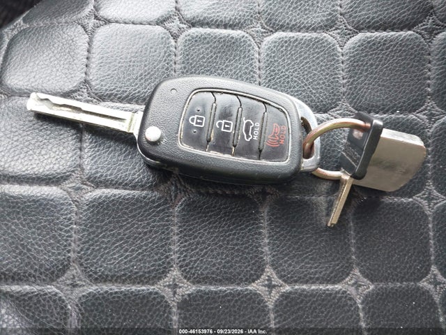 Продажа на аукционе авто 2017 Hyundai Tucson Se, vin: KM8J23A41HU375249, номер лота: 46153976