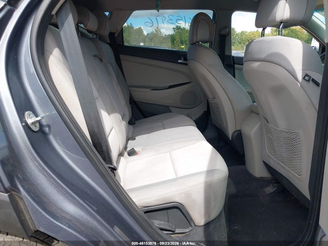 Продажа на аукционе авто 2017 Hyundai Tucson Se, vin: KM8J23A41HU375249, номер лота: 46153976