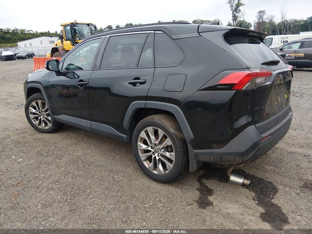Aukcja sprzedaży 2021 Toyota Rav4 Xle Premium, vin: 2T3A1RFV5MC171838, numer aukcji: 46154038