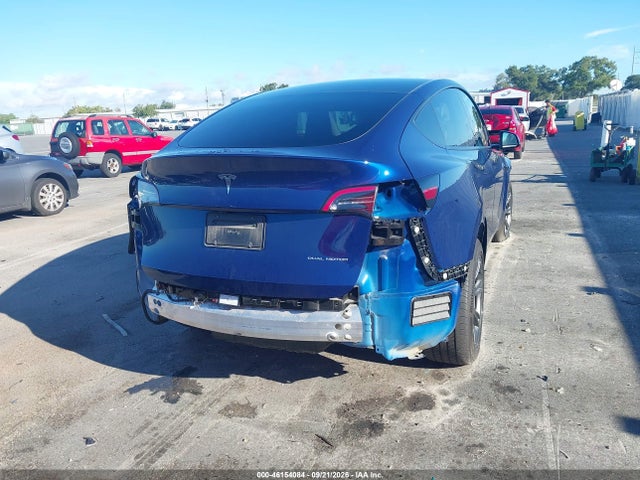 7SAYGAEE5RF129426 Tesla Model Y Long Range Dual Motor All-wheel Drive