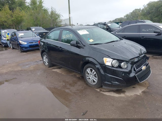 46154091 :رقم المزاد ، 1G1JC5SH8F4139248 vin ، 2015 Chevrolet Sonic Lt Auto مزاد بيع