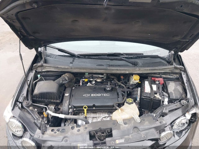 46154091 :رقم المزاد ، 1G1JC5SH8F4139248 vin ، 2015 Chevrolet Sonic Lt Auto مزاد بيع