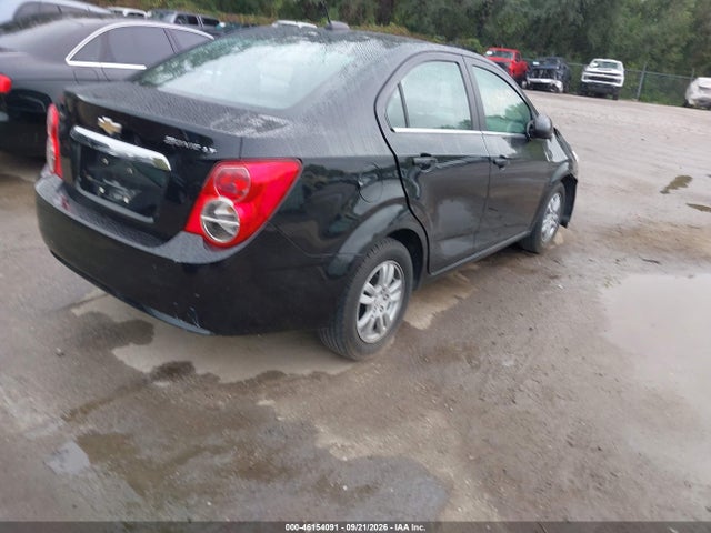 46154091 :رقم المزاد ، 1G1JC5SH8F4139248 vin ، 2015 Chevrolet Sonic Lt Auto مزاد بيع