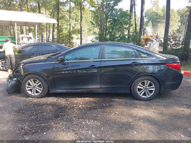 Продажа на аукционе авто 2014 Hyundai Sonata Gls, vin: 5NPEB4AC3EH881738, номер лота: 46154103