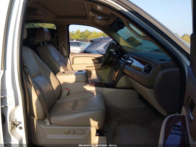 46154115 :رقم المزاد ، 1GNFK33059J115712 vin ، 2009 Chevrolet Tahoe Ltz مزاد بيع
