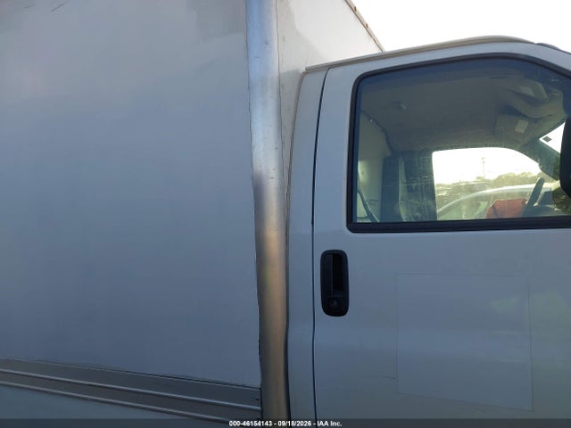 Chevrolet Express Cutaway Work Van 2025 1HA0GSF78SN003354 Image 13