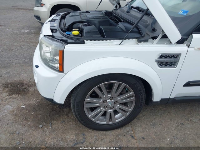 2011 Land Rover Lr4 მანქანა იყიდება აუქციონზე, vin: SALAK2D43BA565775, აუქციონის ნომერი: 46154156