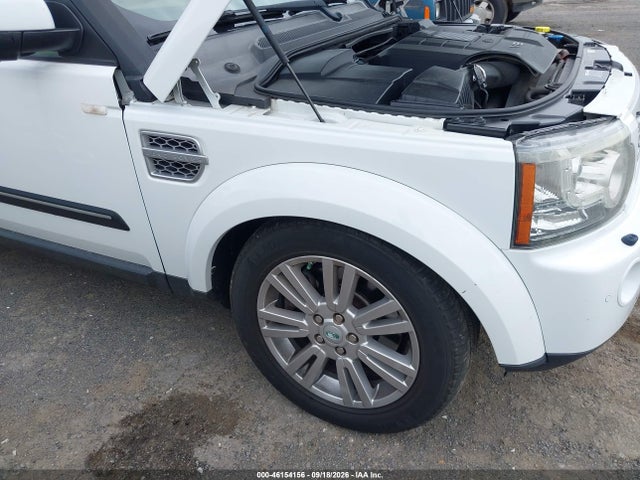 2011 Land Rover Lr4 მანქანა იყიდება აუქციონზე, vin: SALAK2D43BA565775, აუქციონის ნომერი: 46154156
