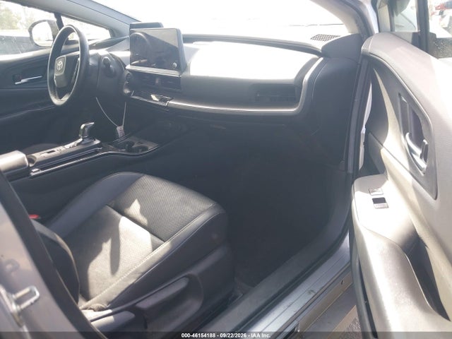 Toyota PRIUS XLE 2024 JTDACAAU7R3019871 Image 5