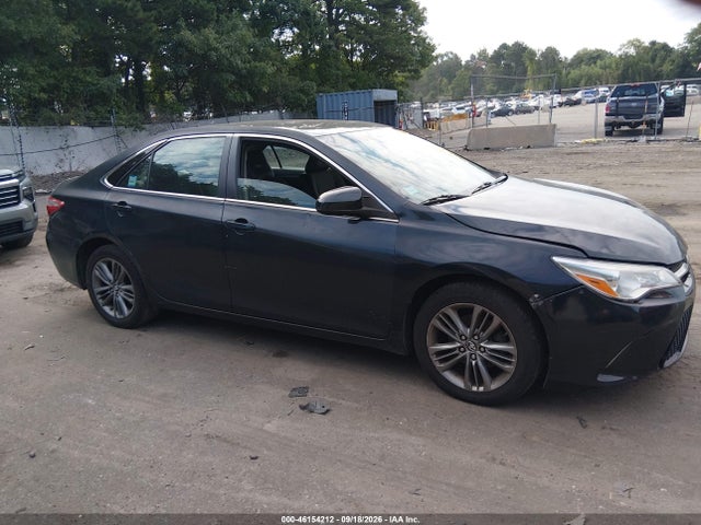 46154212 :رقم المزاد ، 4T1BF1FK6HU431934 vin ، 2017 Toyota Camry Se مزاد بيع