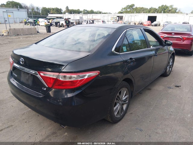 46154212 :رقم المزاد ، 4T1BF1FK6HU431934 vin ، 2017 Toyota Camry Se مزاد بيع