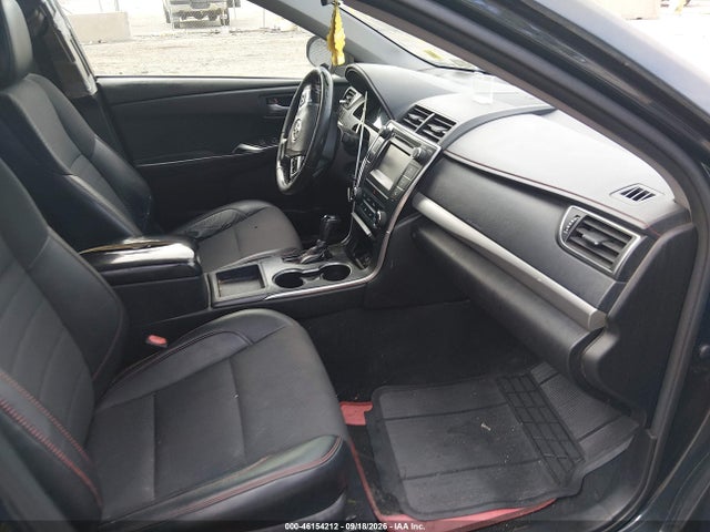 46154212 :رقم المزاد ، 4T1BF1FK6HU431934 vin ، 2017 Toyota Camry Se مزاد بيع