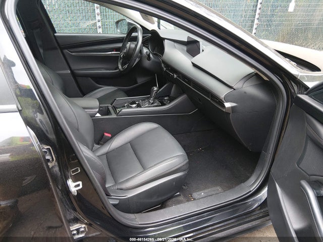 2024 Mazda Mazda3 2.5 S Select Sport მანქანა იყიდება აუქციონზე, vin: 3MZBPABM1RM427740, აუქციონის ნომერი: 46154265