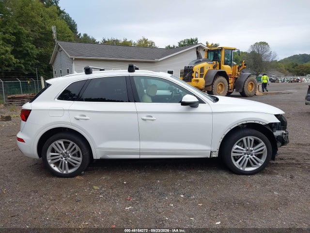 2019 Audi Q5 45 Premium მანქანა იყიდება აუქციონზე, vin: WA1BNAFY7K2078614, აუქციონის ნომერი: 46154272