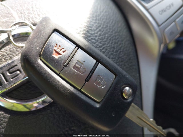 2016 Nissan Rogue S მანქანა იყიდება აუქციონზე, vin: 5N1AT2MT2GC787033, აუქციონის ნომერი: 46154315