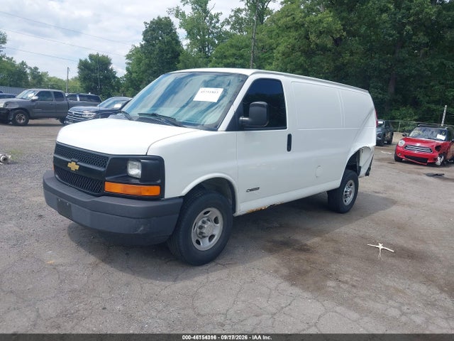 46154316 :رقم المزاد ، 1GCGG25V351266351 vin ، 2005 Chevrolet Express مزاد بيع
