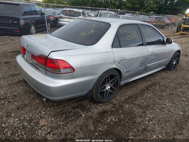 2002 Honda Accord 3.0 Ex მანქანა იყიდება აუქციონზე, vin: 1HGCG16552A065684, აუქციონის ნომერი: 46154337