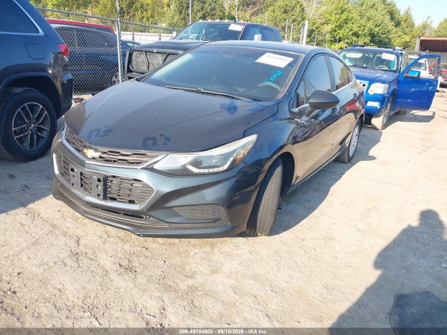 46154400 :رقم المزاد ، 1G1BE5SM2J7158400 vin ، 2018 Chevrolet Cruze Lt Auto مزاد بيع