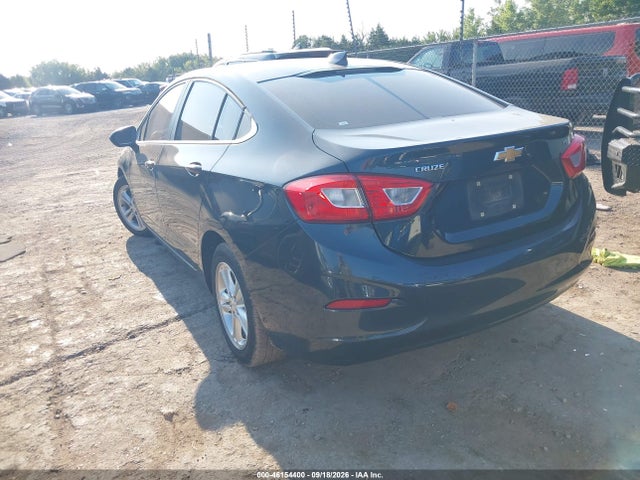 46154400 :رقم المزاد ، 1G1BE5SM2J7158400 vin ، 2018 Chevrolet Cruze Lt Auto مزاد بيع
