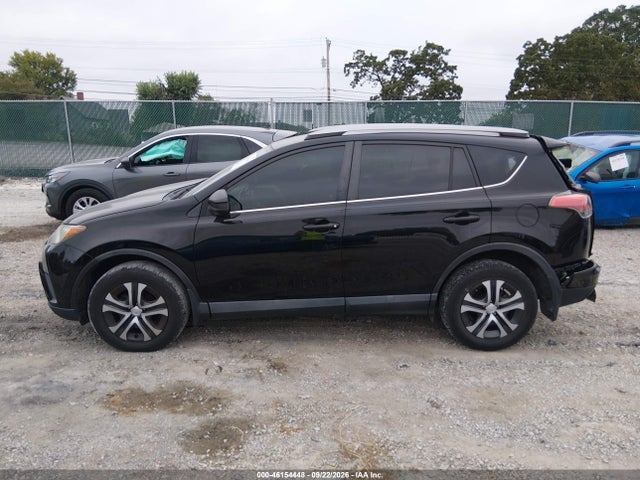 2017 Toyota Rav4 Le მანქანა იყიდება აუქციონზე, vin: 2T3BFREV4HW542578, აუქციონის ნომერი: 46154448