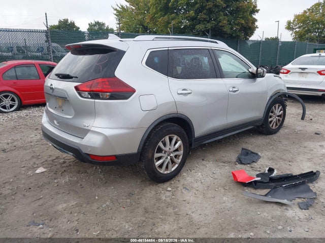 2020 Nissan Rogue Sv Fwd მანქანა იყიდება აუქციონზე, vin: JN8AT2MT1LW009744, აუქციონის ნომერი: 46154484