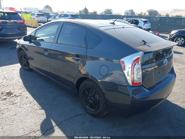 46154485 :رقم المزاد ، JTDKN3DU6D1643932 vin ، 2013 Toyota Prius Four مزاد بيع